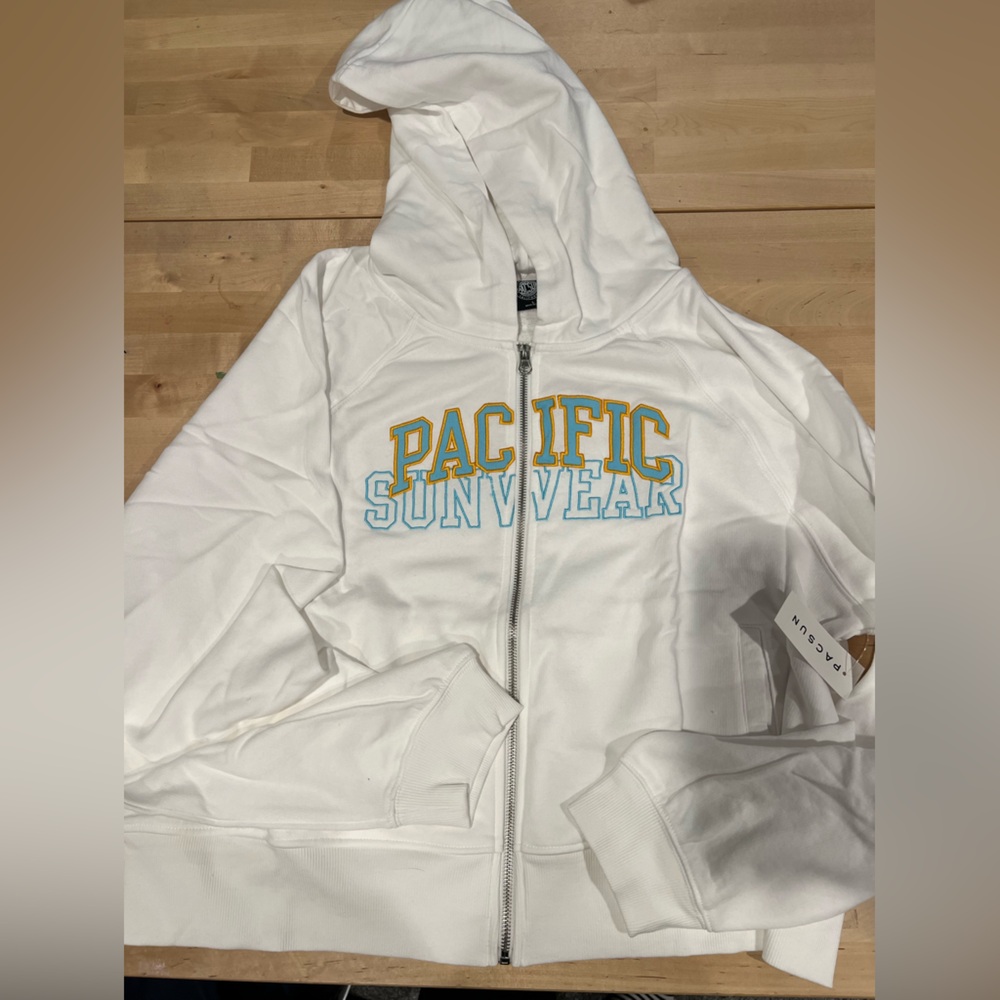 Pacific Sunwear Pacsun women’s hoodie, new size large full zip